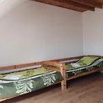 Gesztenye Vendeghaz Lägenhet Ságvár