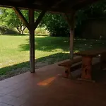 Gesztenye Vendeghaz Lägenhet Ságvár