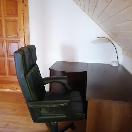 Lägenhet Gesztenye Vendeghaz *