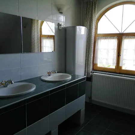 公寓 Gesztenye Vendeghaz Ságvár