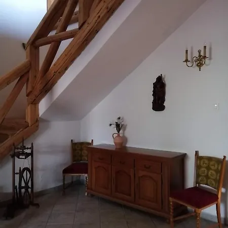 Gesztenye Vendeghaz Apartmán *