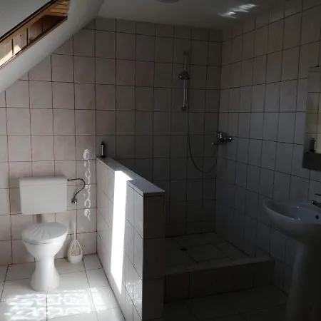 Lägenhet Gesztenye Vendeghaz *