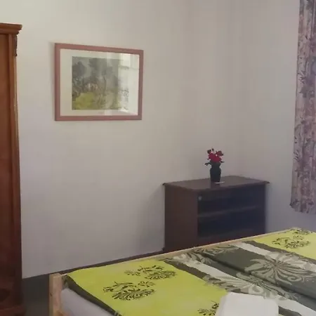 Gesztenye Vendeghaz Apartmán