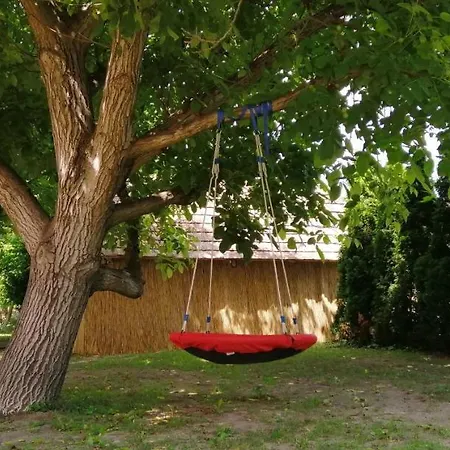 Gesztenye Vendeghaz Apartmán