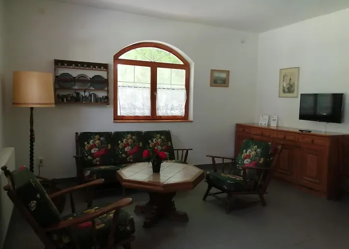 Gesztenye Vendeghaz Διαμέρισμα Ságvár
