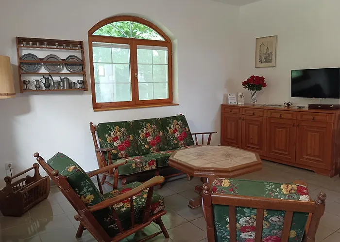 Gesztenye Vendeghaz Apartament *