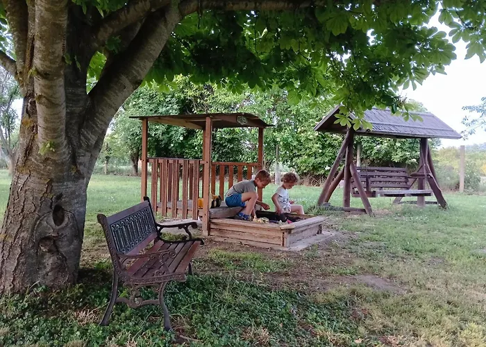 Apartamento Gesztenye *