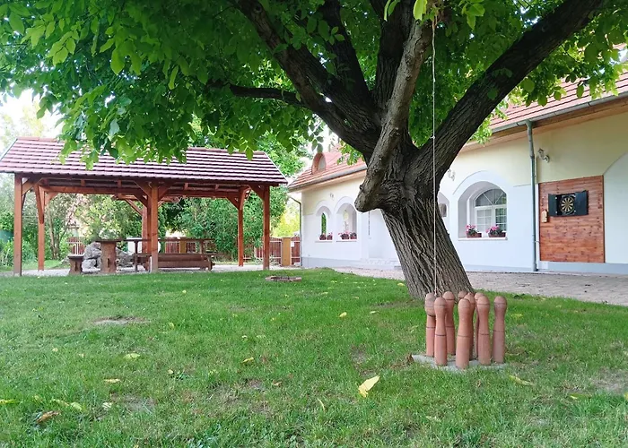 Apartamento Gesztenye Ságvár