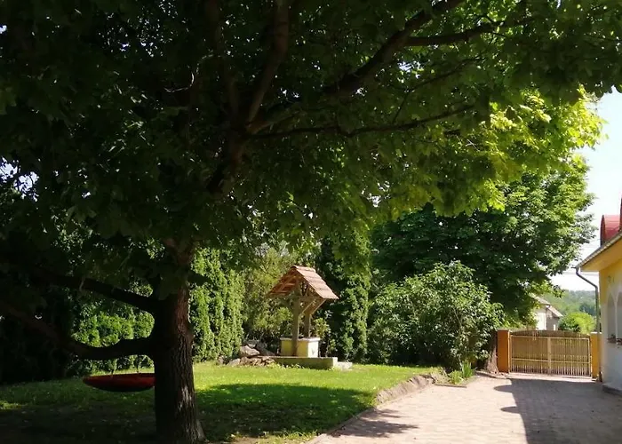 Gesztenye Vendeghaz Apartament *